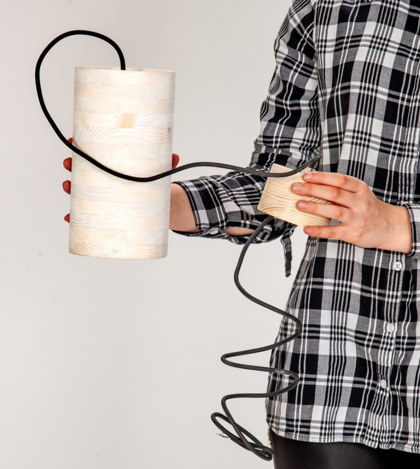 ANANAS BIELONY OUTLET